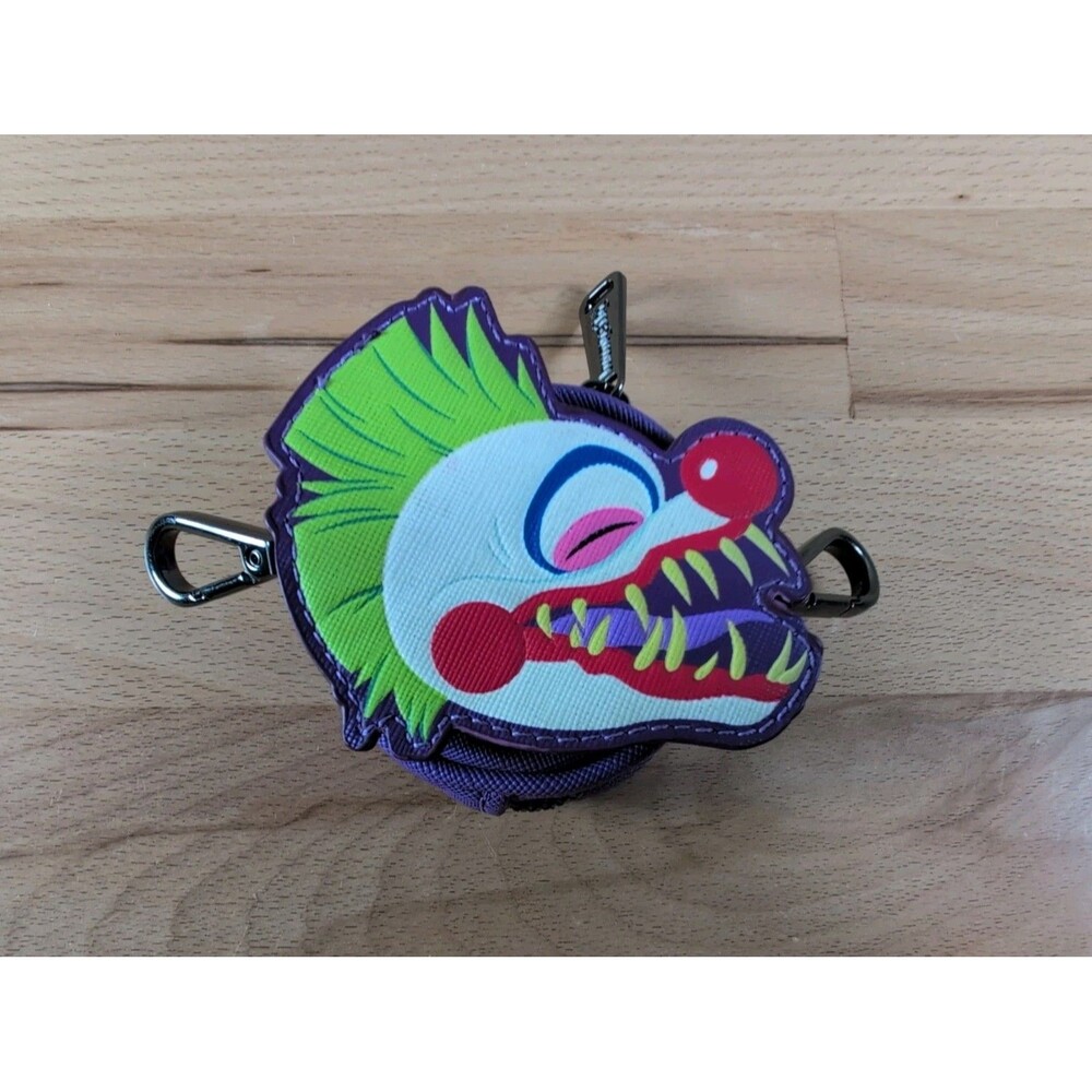 Killer Klowns From Outer Space Coin Purse Keychain Glows In Dark Loungefly